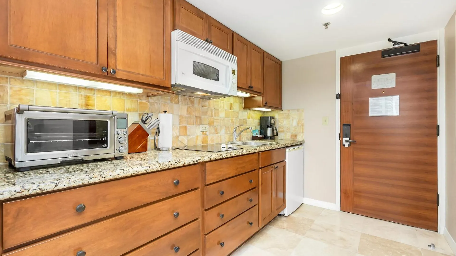 Luana Waikiki Hotel & Suites Honolulu