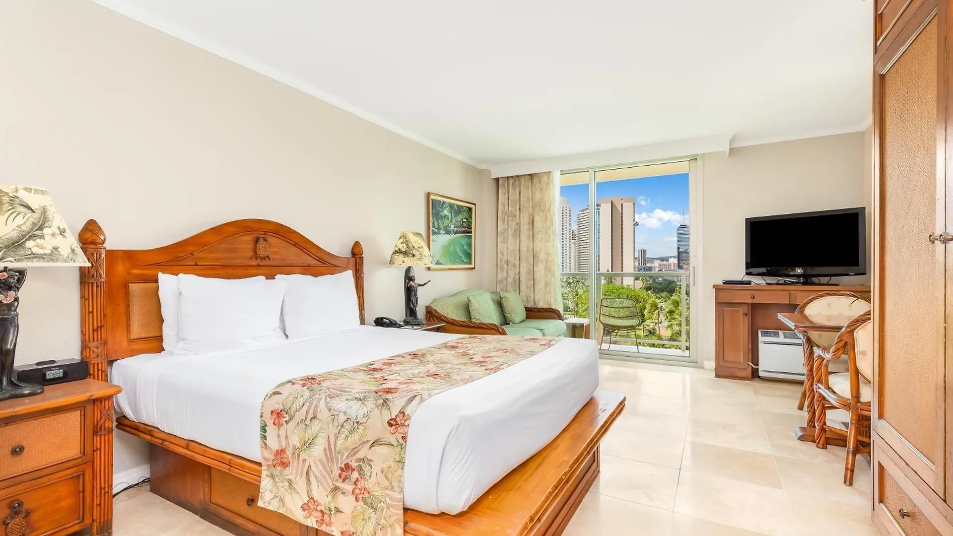 Luana Waikiki Hotel & Suites Honolulu