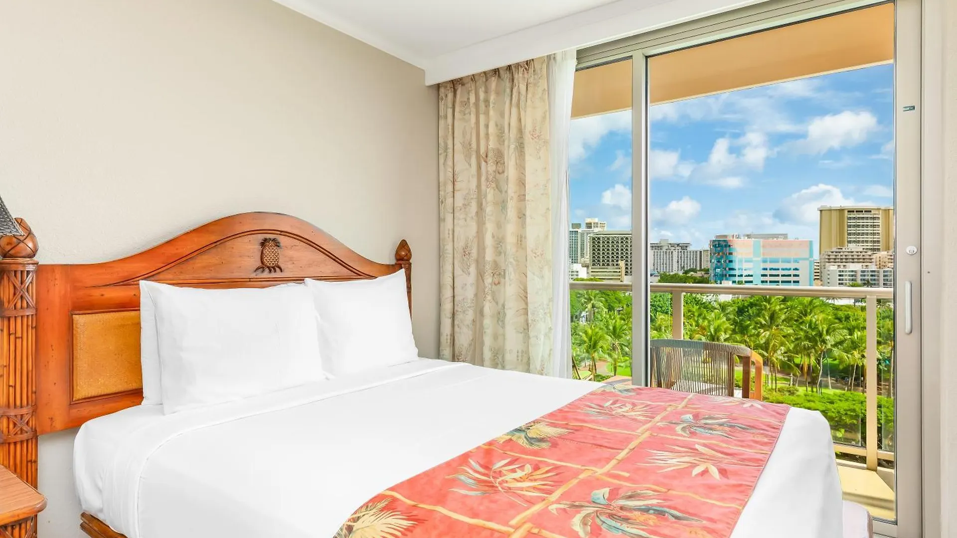 Luana Waikiki Hotel & Suites Honolulu