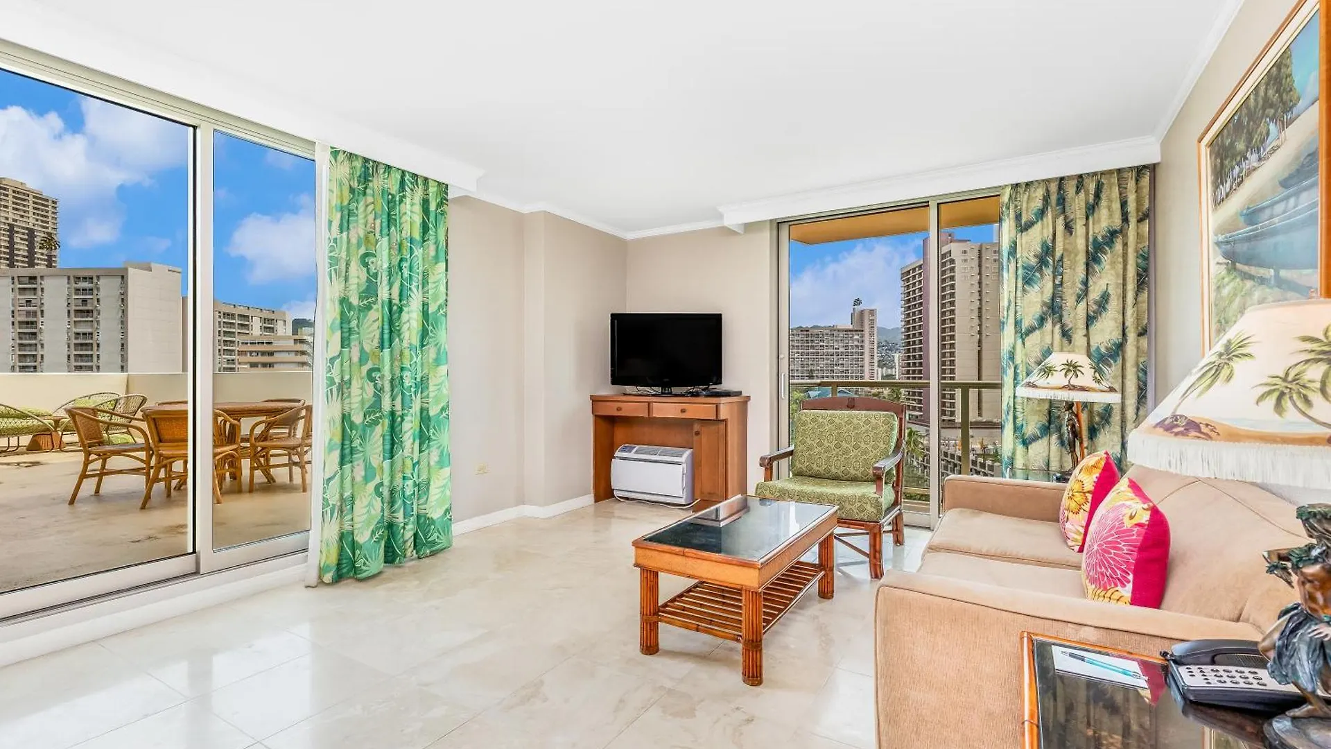 Luana Waikiki Hotel & Suites Honolulu