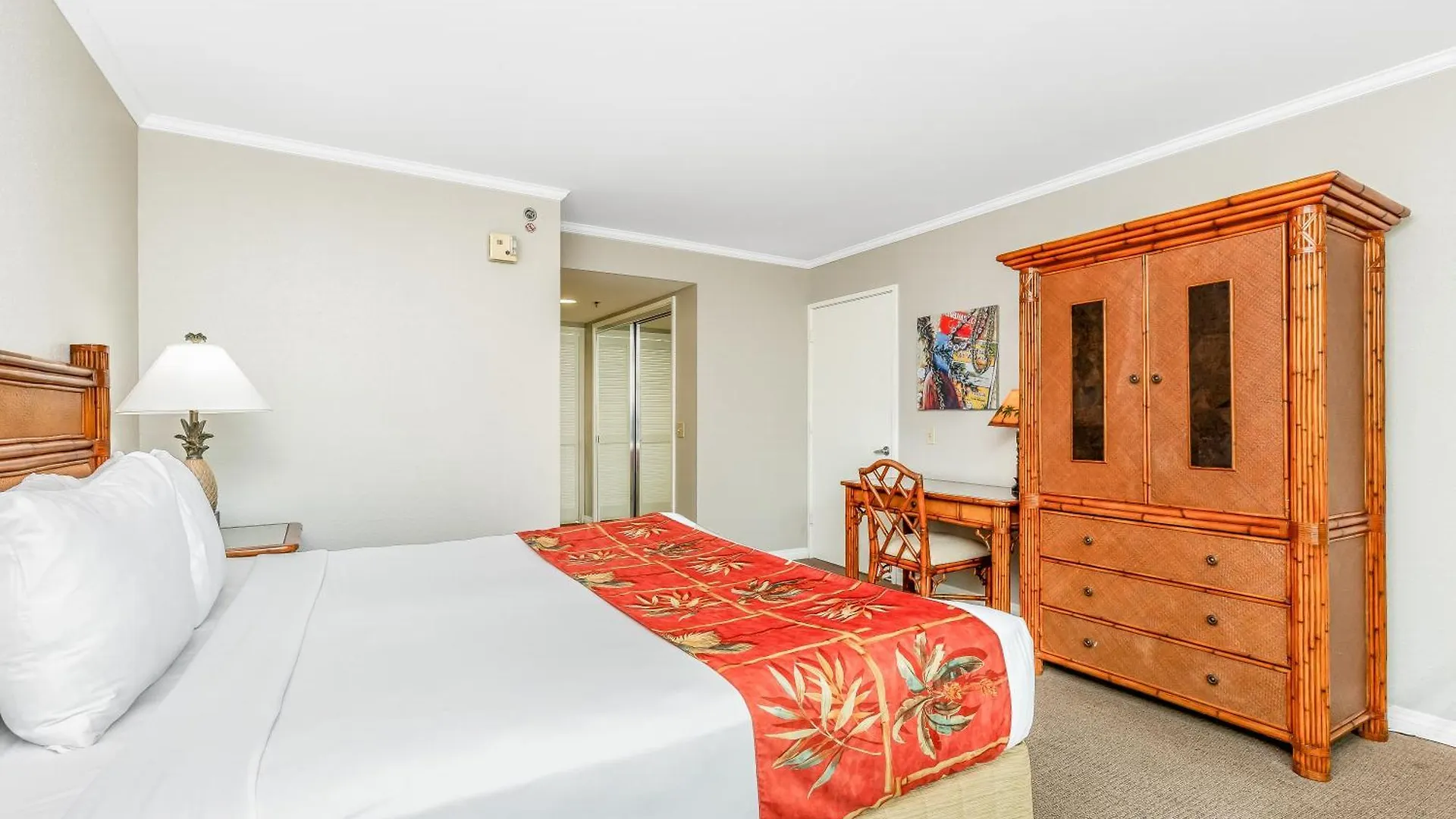 ****  Luana Waikiki Hotel & Suites Honolulu United States