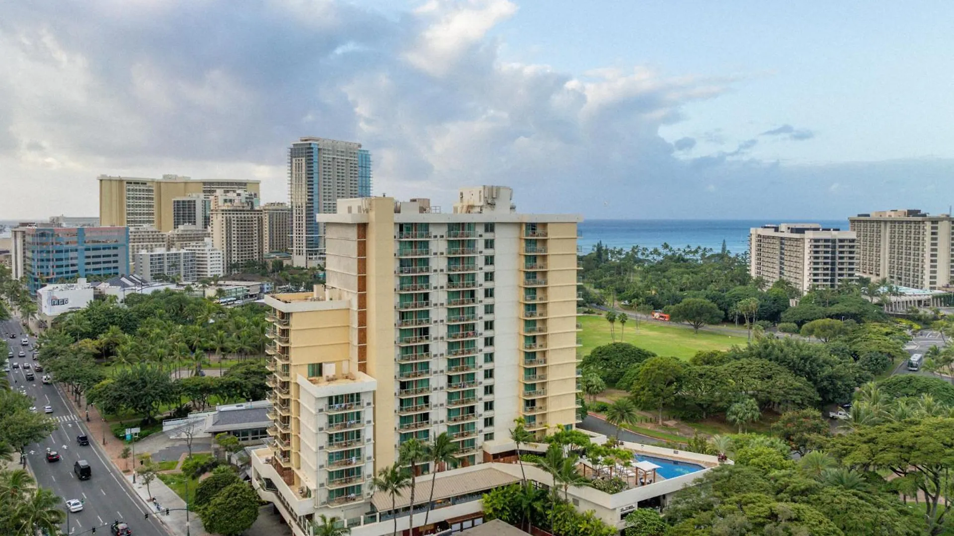 ****  Luana Waikiki Hotel & Suites Honolulu United States