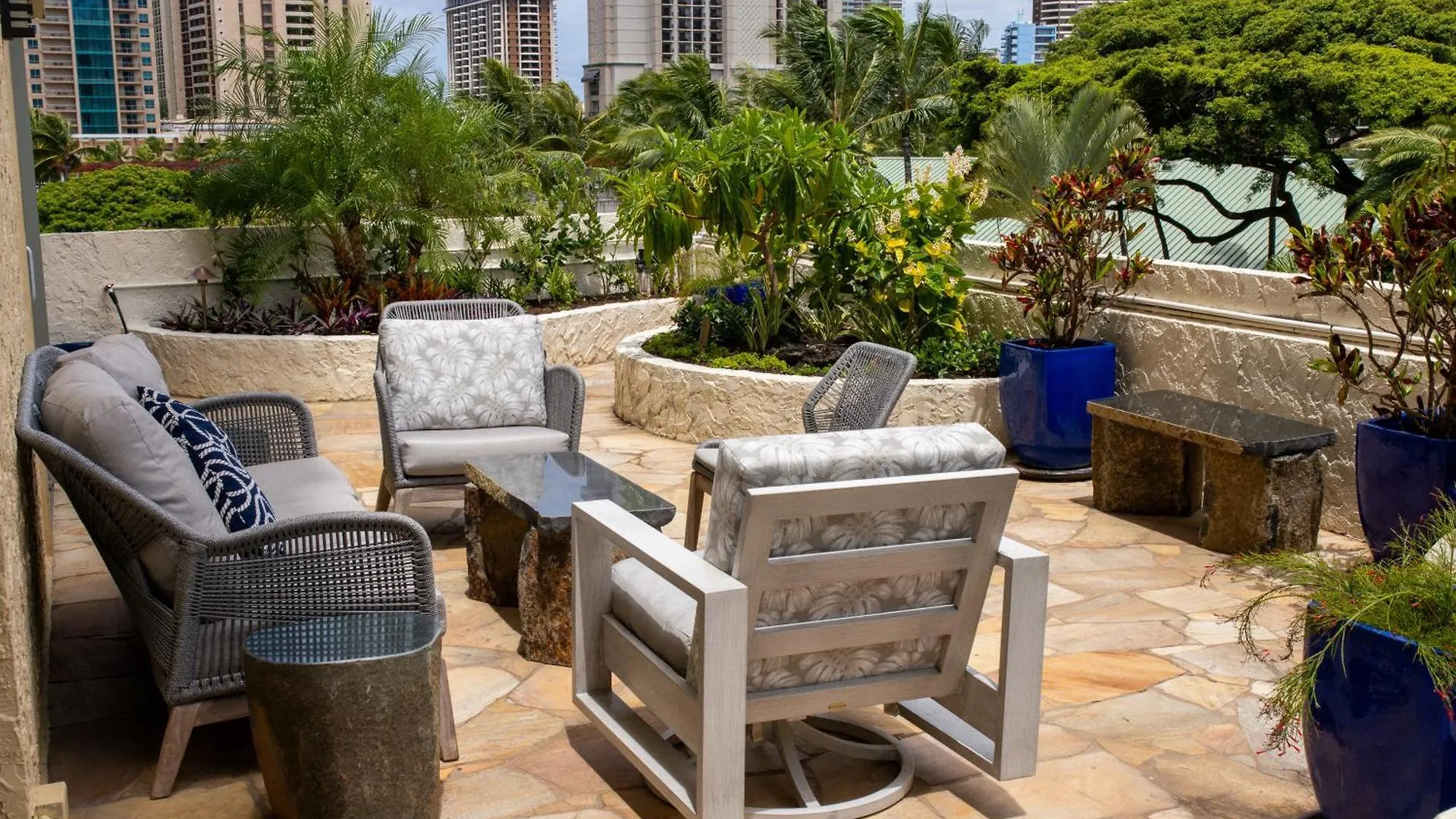 Luana Waikiki Hotel & Suites Honolulu 4*,