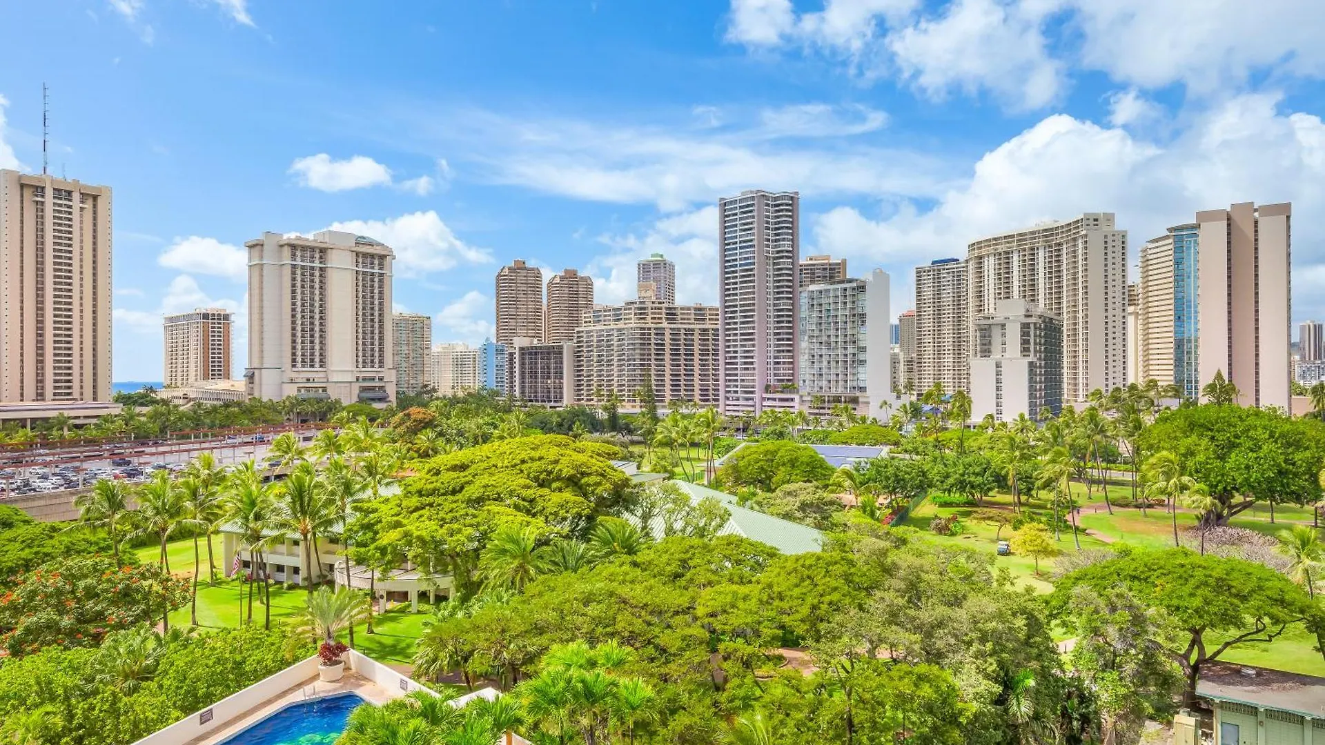 Luana Waikiki Hotel & Suites Χονολουλού