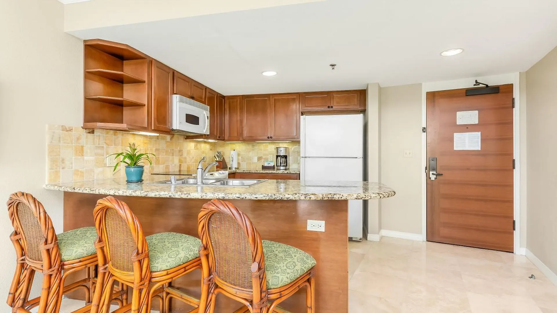 Luana Waikiki Hotel & Suites Χονολουλού 4*,
